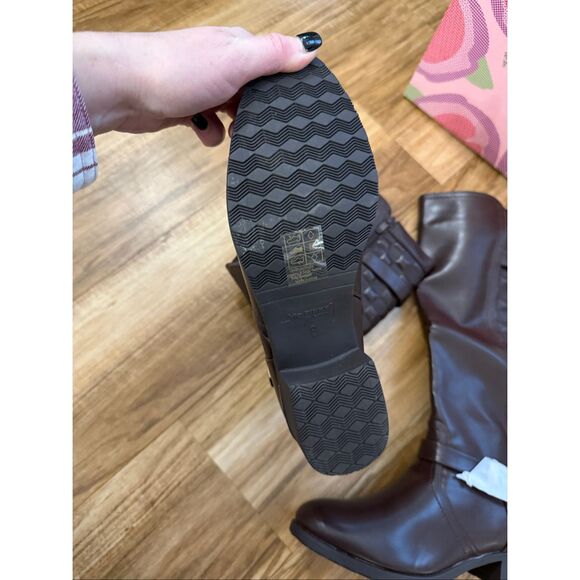 Via Pinky Charlotter Brown Quilted Faux Leather Boots Size 9 NIB - Picture 4 of 6